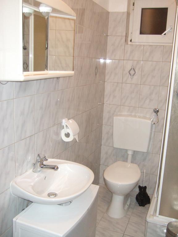 פאקוסטאן Apartments Bibijana חדר תמונה